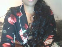 Ik ben een exotische, prachtige Caribische dame met een ongekende passie voor het leven en alles wat erbij komt kijken. Mijn warme uitstraling en sensuele energie zullen je direct betoveren, en ik ben hier om je mee te nemen op een reis van verleiding en plezier.Ben jij op zoek naar een hete, verleidelijke ervaring die je niet snel zult vergeten? Kom dan bij mij, de Caribische stoute dame die weet wat ze doet. Ik combineer de passie van de tropen met een ondeugende flair die jou gegarandeerd in vuur en vlam zal zetten.Met mijn exotische charme, speelse houding en avontuurlijke geest neem ik je mee naar een wereld van plezier en opwinding. Of je nu hebt in een flirterige chat, een uitdagend spel of iets dat je grenzen opzoekt, ik ben hier om jouw verlangens te vervullen.Dus, waar wacht je nog op? Kom bij mij en ontdek de magie van de Cariben, direct vanuit de privacy van jouw scherm. Ik ben klaar om je te verrassen, te prikkelen en je te laten verlangen naar meer. Durf jij het aan?