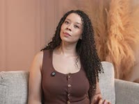 I am a confident woman, charismatic and with a touch of mystery that awakens curiosity. I enjoy good conversations, authentic connections, and moments that leave a mark. My energy combines elegance, confidence, and a personality that
