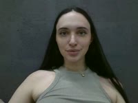 I am a curious and positive girl who loves new experiences, good conversations and fun moments. I enjoy yoga, games and exploring creative ideas.