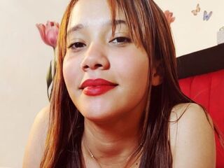 shaved pussy cam AmarisGomez
