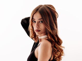 live porn cam EmilliaFox