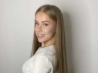 naughty GinetteHartzheim