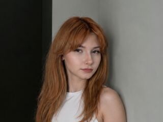 naked cam chatroom JeniceRadulescu