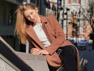 fingering camgirl video KaterineKoen