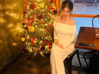 fingering girl chatroom LiahCarson
