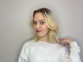 sexcam free LynGoodhart