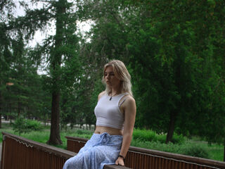 adult live cam MelisaMokriski