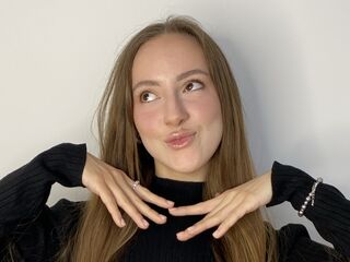 chatroom cam MertieStaheli