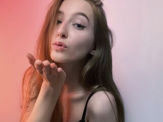 camslut showing tits MichaelaDelly