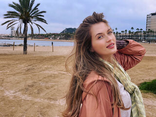 videochat QuinnTakara