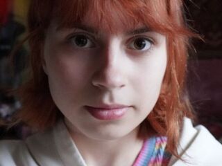 free webcam chatroom SerafinaGoettl