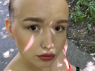 naked cam girl masturbating SusannahBuffalo