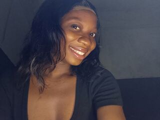 cam strip tease TinaReuben
