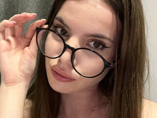 camslut fingering shaved pussy JoannieZbierski