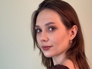 masturbating camgirl ToniDeyette