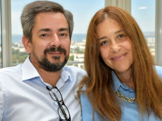 naughty camcouple having sex AlexeSofia