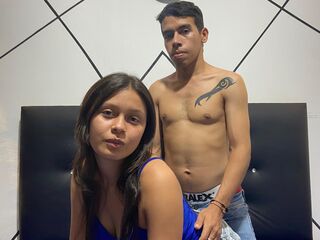 camgirl jerking off cock EvelynAndRonny