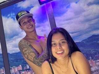 couple webcam show KendallAndShawn