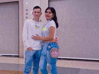 couple sexcam LucyAndEdmond