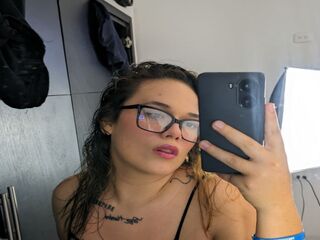 chatroom live sex ManeAndJulia