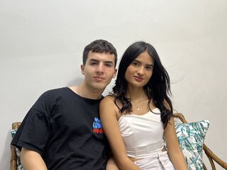 hot sex webcam couple show MiaAndMaicol