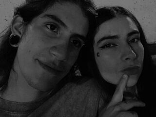 voyeur web cam RavenAndLogan