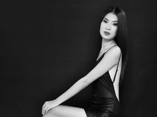 camgirl masturbating with dildo AimeeDizon
