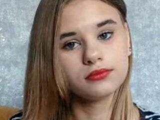 live webcam model AlannaColdivar
