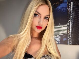 chatroom webcam AlissaG