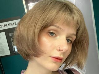 free live chatroom AlitaPatti