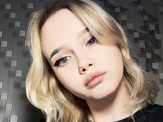 fingering camslut AlmaLonabaugh