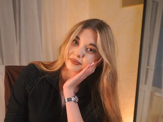 camgirl showing pussy AlonaYouell
