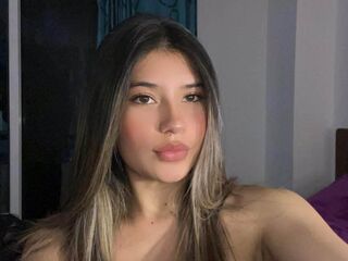 hot naked cam girl AmberCifuentes