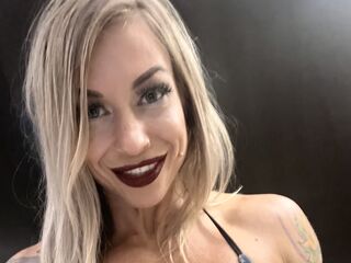 shower live cam AmericanBarbie