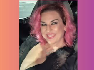 live webcam model Anyarossi