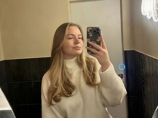 camsex picture AryaThomas