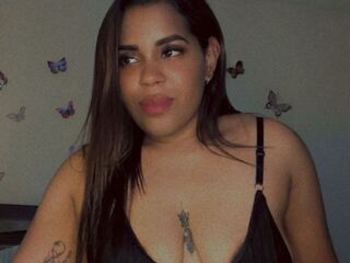 camgirl showing tits AshleyBig