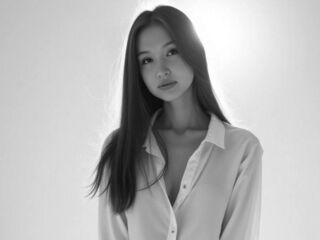 sexy webcam girl AstridManning