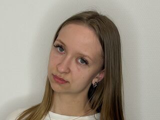webcamgirl chat room AundreaMoczo