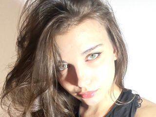hot live cam BriandaLudwic