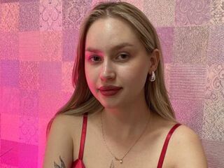 sex webcam chatroom CarolineCoxy