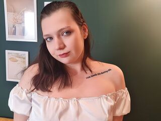 fingering girl webcam  CarolineLuis