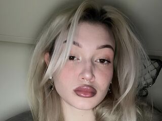 live webcam CaseyHemmerling