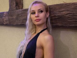 chat room webcam CathiGetsinger