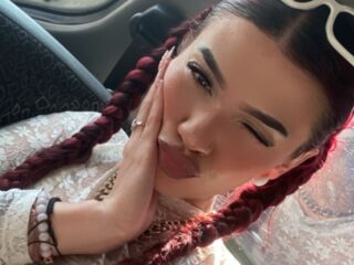 adult web cam chat ClhoeOwen
