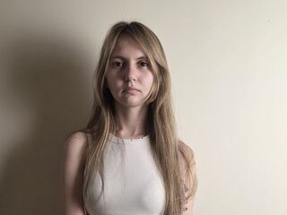 hot naked webcamgirl CrissyLescano