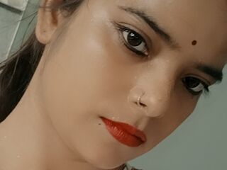 free webcam video CutePriyaa