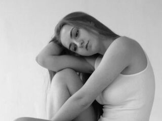 cam chat room CwenGammell