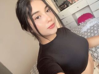 free nude webcam show DanielaSaray