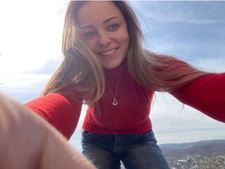 girl fingering bald pussy DeeLorrie